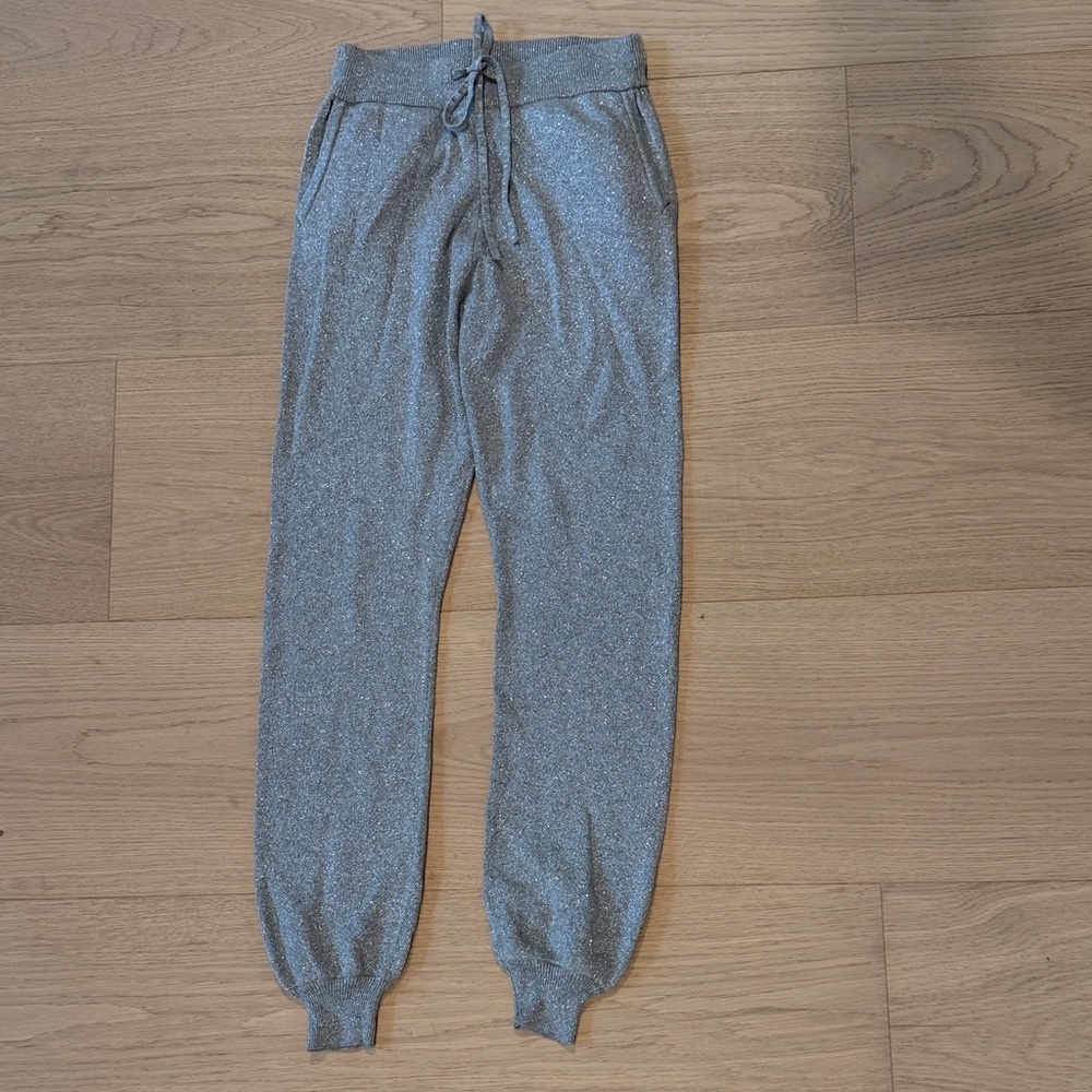 New Revolve Lovers + Friends Silver Metallic sparkle Jogger Grey XXS